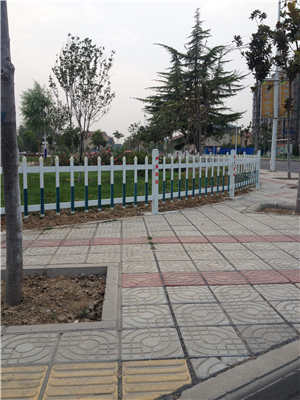 玻璃（lí）鋼圍欄